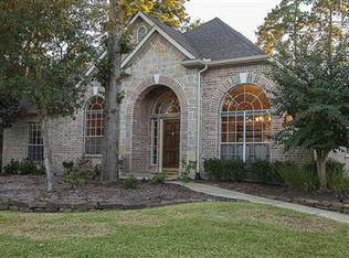 143 N Whistlers Bend Cir, Conroe, TX 77384