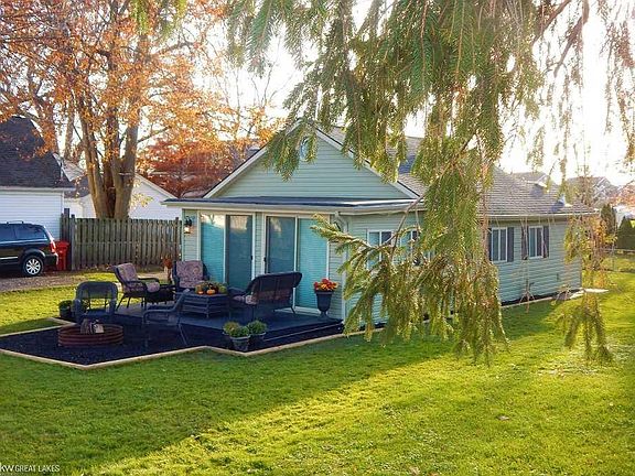 3rd image of 41085 Conger Bay Dr