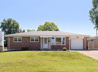 218 Marilyn Estates Dr, Saint Louis, MO