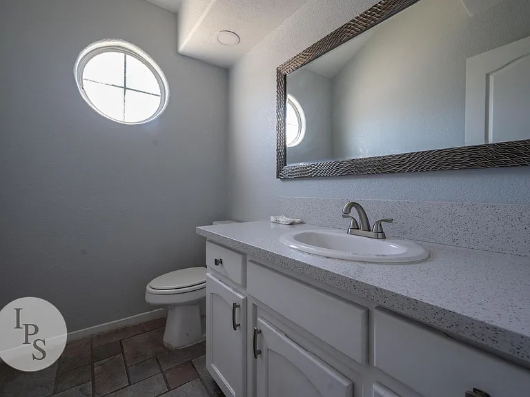 9471 N Whitehouse Dr — Photo 10
