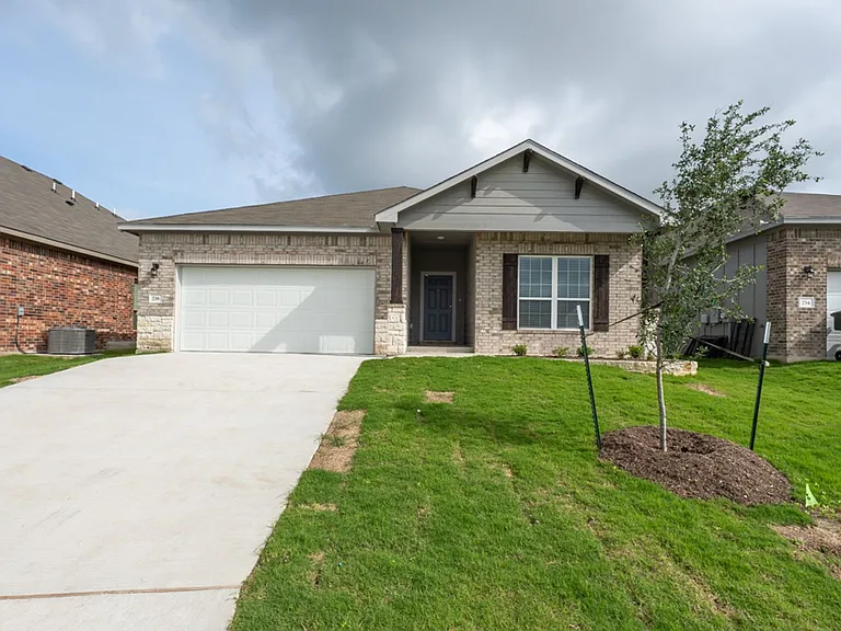 738 Friar Tuck Dr — Photo 26