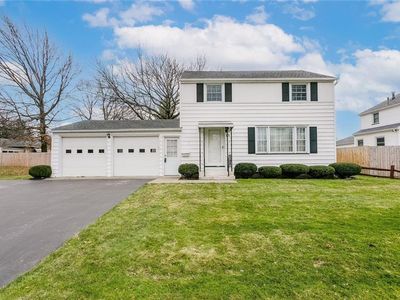 15 Crestridge Ln, Rochester, NY, 14622