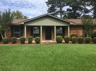 107 Torbert Dr, West Point, MS 39773