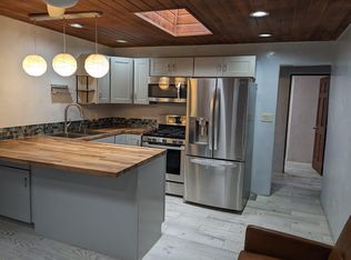 5 Montoya Cir #B, Santa Fe, NM 87501