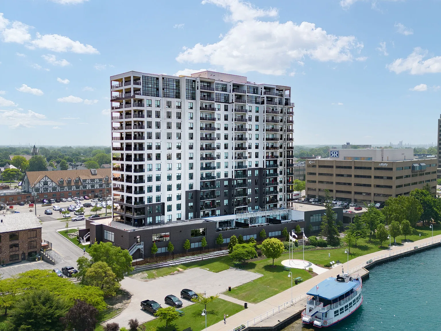 The Bayfront — Photo 3