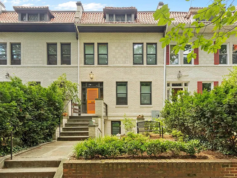 Lanier Pl NW — Photo 25
