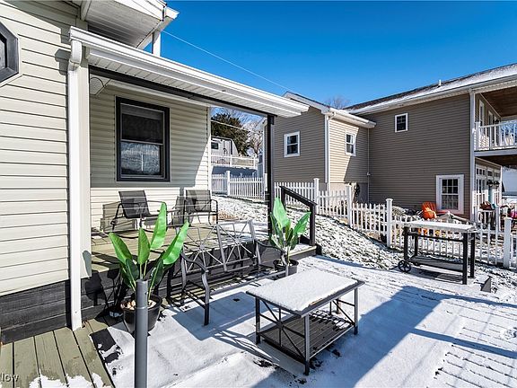 5th image of 6424 Lakeside Dr