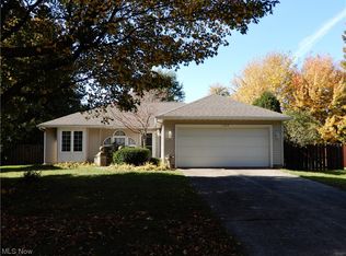 1168 Dock Rd, Madison, OH 44057