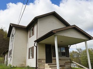 28 E Hill St, Liberty, PA 16930