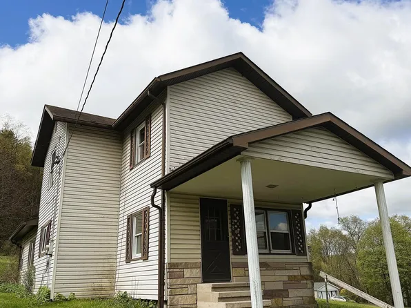 28 E Hill St, Liberty, PA 16930