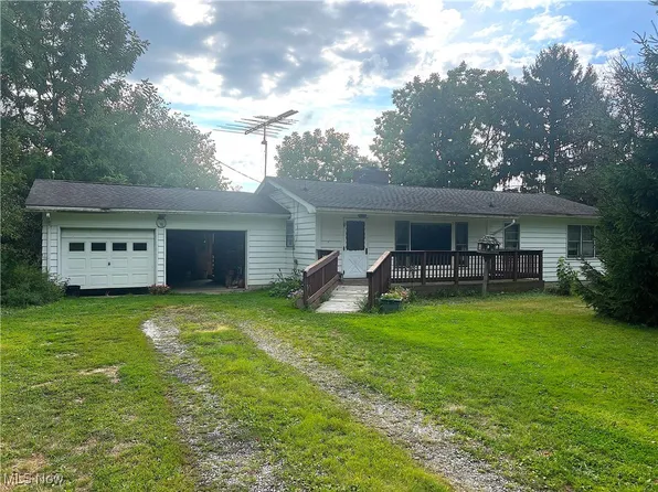 5700 State Route 534, Windsor, OH 44099