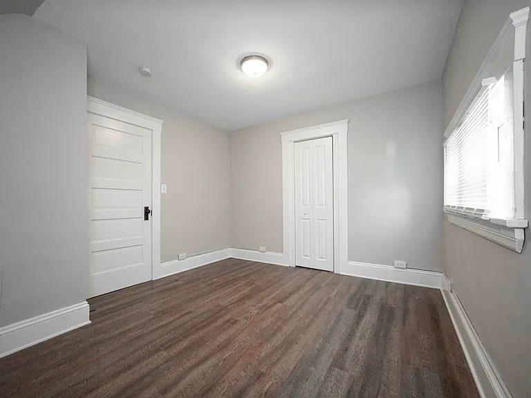 1376 Gladys Ave #1376 — Photo 30