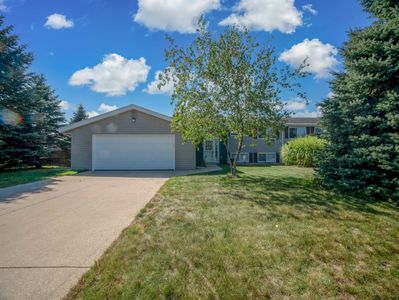 6987 Eastwood Trl, West Bend, WI, 53090