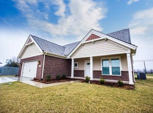 477 Leonatus Ct, Bowling Green, KY 42104