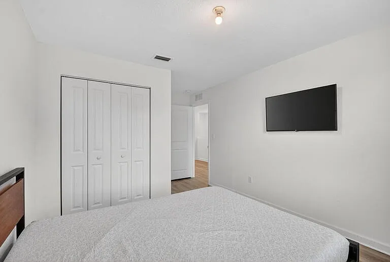 6933 N Harbours Edge Ave — Photo 42