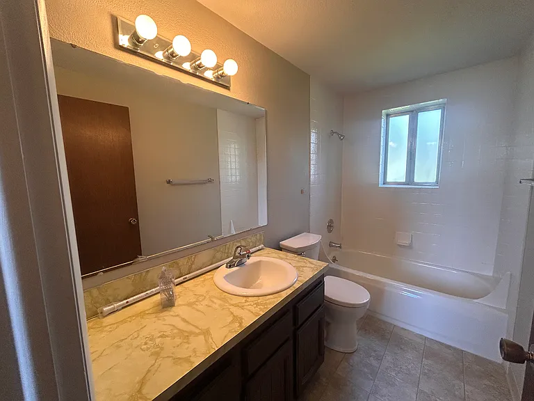 9186 W Dalton Pl — Photo 14