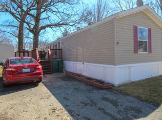 25 Maple St, Minooka, IL 60447