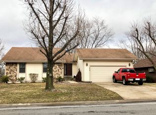 174 Rue Grand Dr, Lake Saint Louis, MO 63367