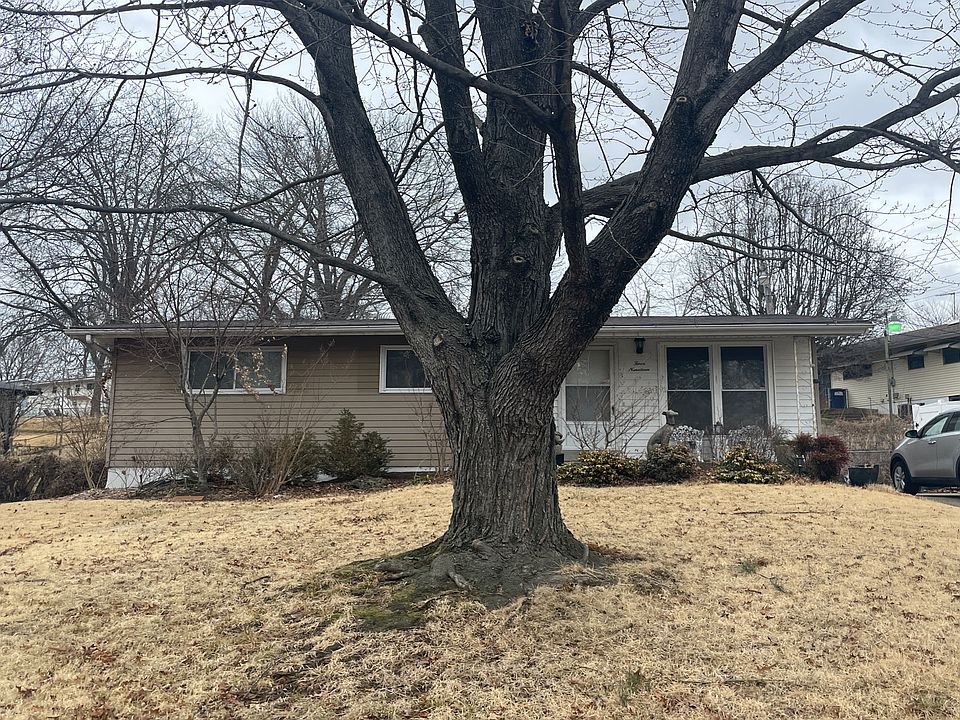 1st image of 419 Golden Valley Dr