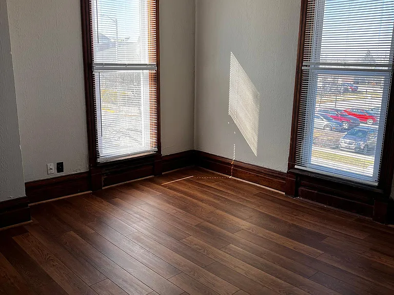 107 S College Ave #4 — Photo 7