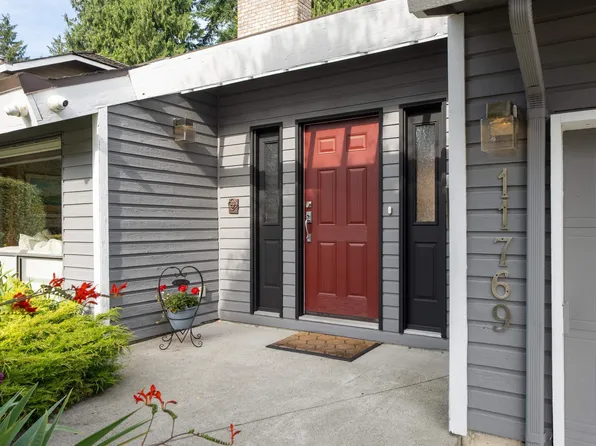 11769 Summit Cres, Delta, BC V4E 2Z3