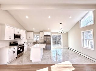 53 W Yaphank Road, Medford, NY 11763