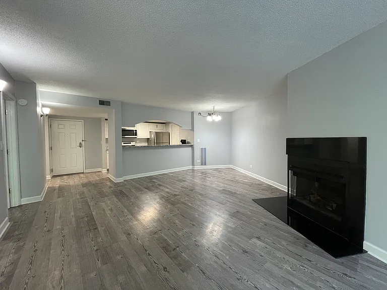 509 Aurora Ave #506 — Photo 23