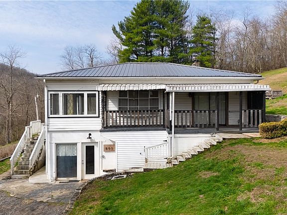 3rd image of 893 Dillie Rd