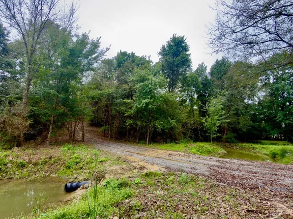 38871 State Route 160, Vinton, OH 45634