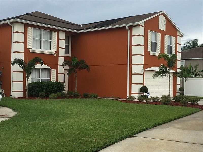 1st image of 1377 Epson Oaks Way
