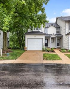 1474 Whispering Creek Dr, Ballwin, MO, 63021