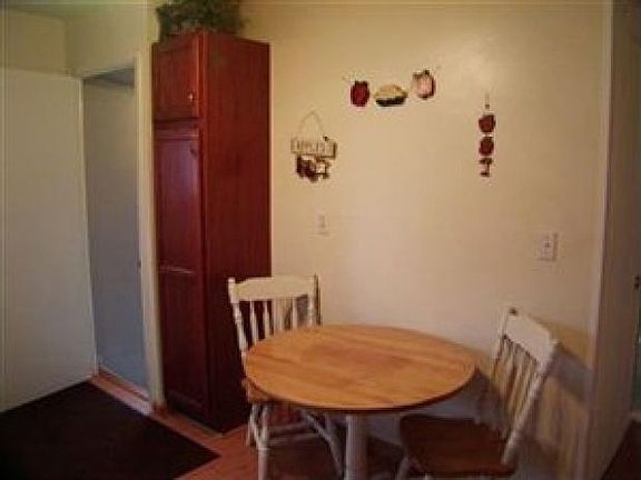 3rd image of 15875 Richard Dr