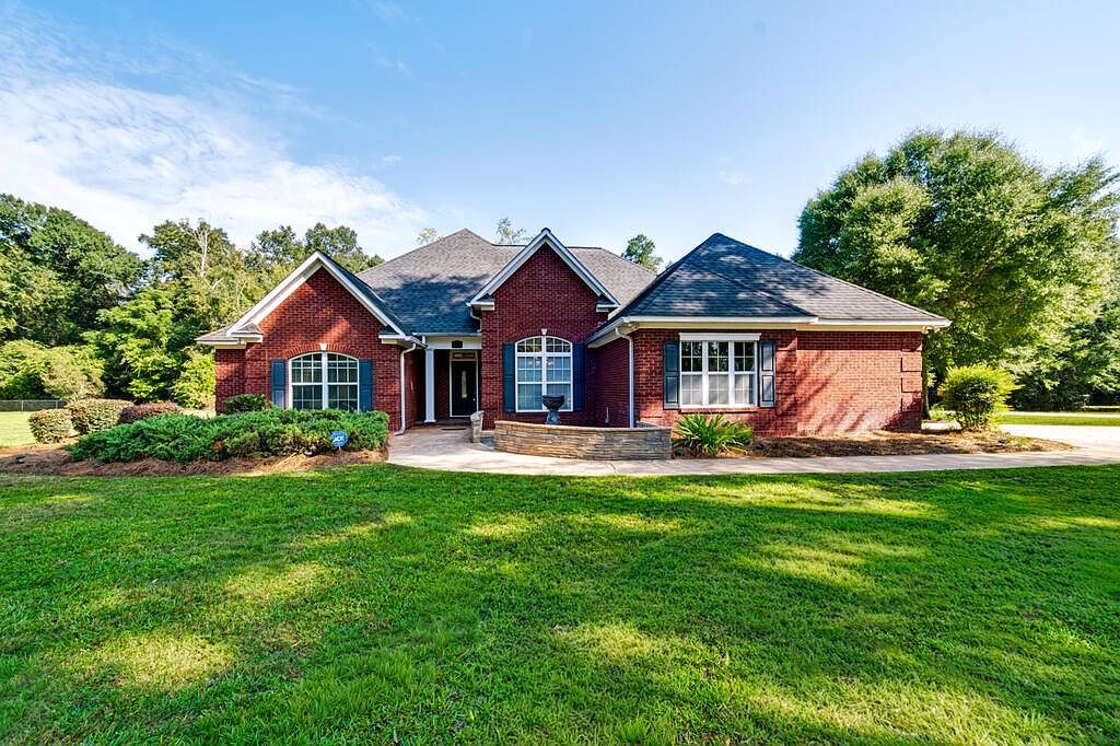 299 Country Club Rd — Bainbridge Country Club