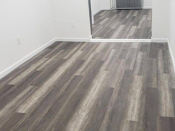 3rd image of 568 Newark Ave #3