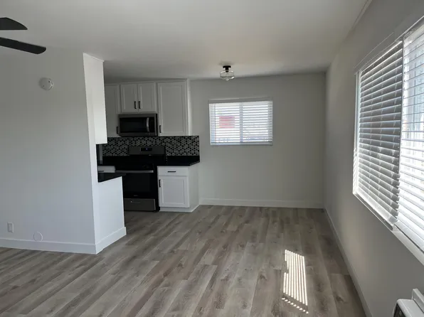 2377 West 20th Street, 2377 W 20th St, Los Angeles, CA 90018