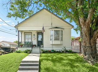 2482 Jasmine St, New Orleans, LA 70122