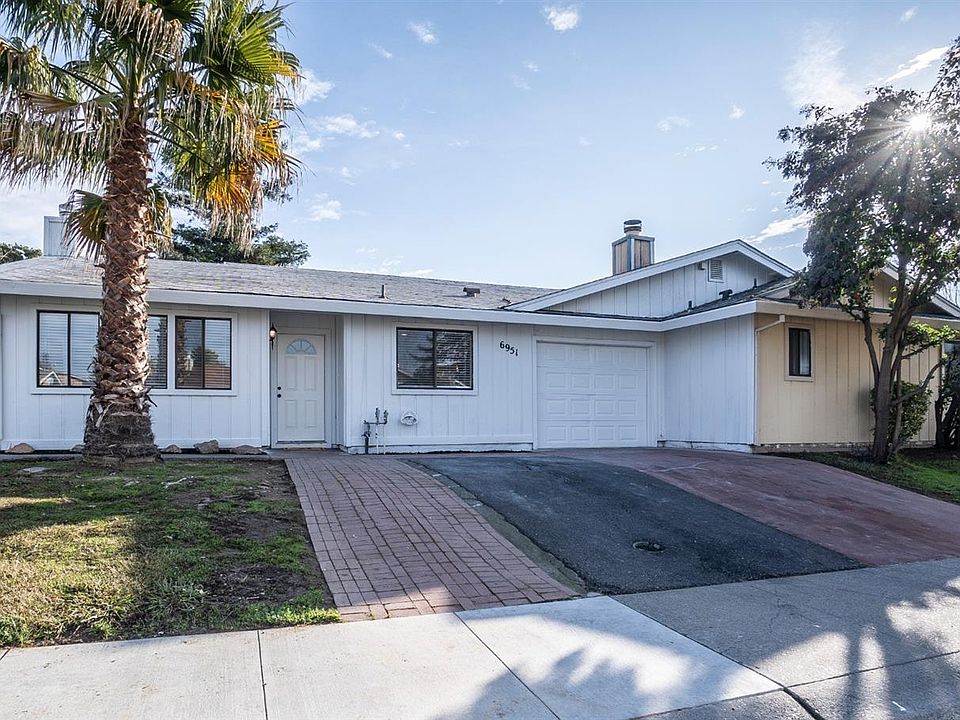 1st image of 6951 Bridle Trail Way