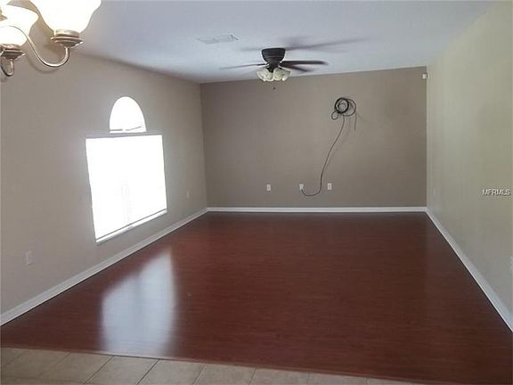 5th image of 1869 Emily Dr