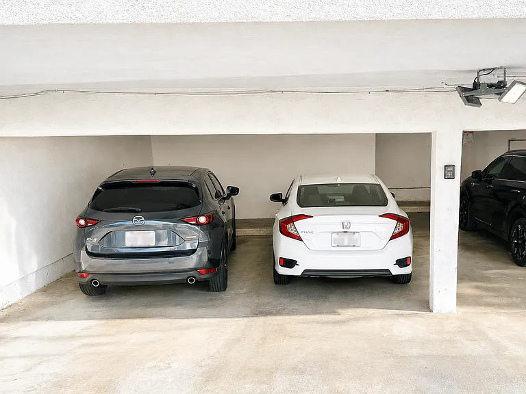 8707 Pickford St #10 — Photo 18