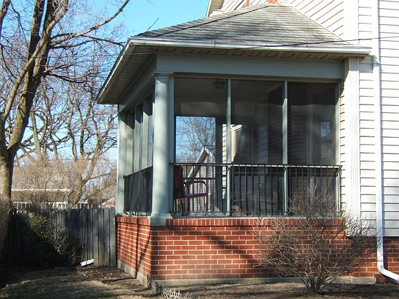 2nd image of 116 Greenlawn Ave