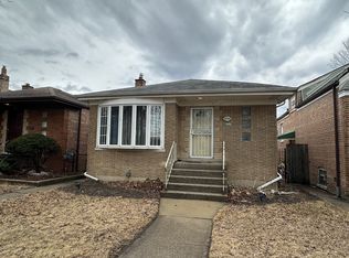 10342 S Oglesby Ave, Chicago, IL 60617
