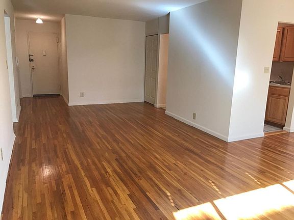 4th image of 680 N Terrace Ave #5F