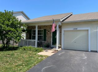 1404 Dahlgren Ln, Minooka, IL 60447