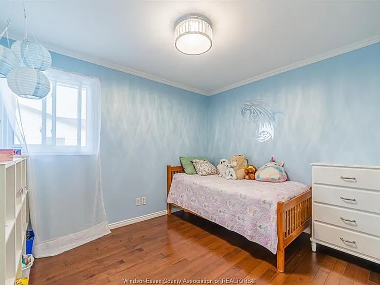 2595 California Ave — Photo 12