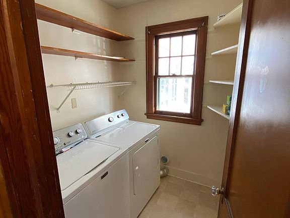 Washer/Dryer In Unit