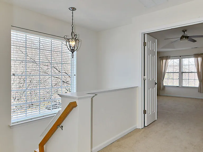 21510 Iredell Ter — Photo 39