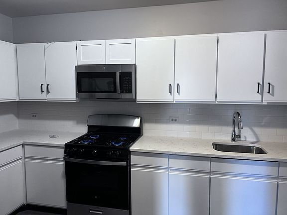 4th image of 5501 W Wellington Ave #5507-2