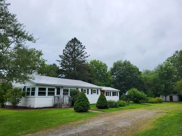 39 Silver Street, Skowhegan, ME 04976