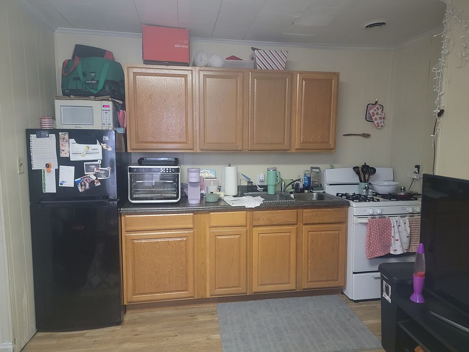 1st image of 309 Grant Ave #D