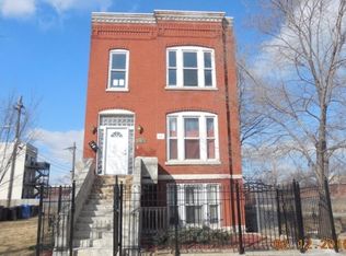 662 E 46th St, Chicago, IL 60653